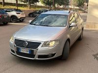 Usata VW Passat 140 CV (102 kW) 2010 Grigio Station wagon