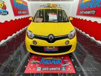 Usata Renault Twingo SE 69 CV (50 kW) 2015 Giallo Utilitaria