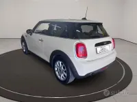 Usata Mini ONE 75 CV (55 kW) 2016 Beige Utilitaria