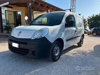 Usata Renault Kangoo 75 CV (55 kW) 2011 Bianco Monovolume