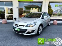 Usata Opel Astra 140 CV (102 kW) 2015 Grigio Station wagon