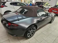 Usata Mazda MX5 Kazari 184 CV (135 kW) 2023 Grigio Cabrio
