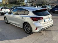 Usata Ford Focus ST-Line 116 CV (85 kW) 2024 Argento metallizzato Berlina