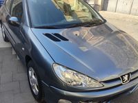 usata Peugeot 206 1.4 HDI anno 2007 cinque porte