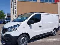 Usata Renault Trafic 125 CV (91 kW) 2017 Verice pastello Monovolume