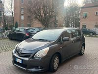 Usata Toyota Verso Sol 126 CV (92 kW) 2010 Grigio Monovolume
