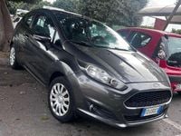 Usata Ford Fiesta Titanium 60 CV (44 kW) 2016 Grigio Utilitaria