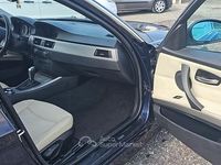 Usata BMW 330 231 CV (169 kW) 2007 Blu Station wagon