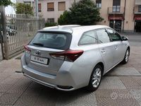 Usata Toyota Auris Touring Sports Business Edition 99 CV (72 kW) 2018 Grigio Station wagon