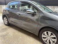 Usata Peugeot 208 Allure 68 CV (50 kW) 2014 Utilitaria