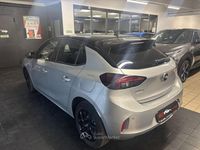 Usata Opel Corsa GS Line 101 CV (74 kW) 2022 Grigio Utilitaria