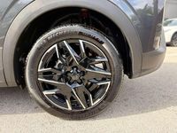 Usata Peugeot 3008 Allure 136 CV (100 kW) 2026 Grigio SUV