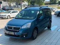 Usata Peugeot TePee Active 99 CV (72 kW) 2018 Blu Station wagon