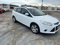Usata Ford Focus Titanium 95 CV (69 kW) 2014 Bianco Station wagon