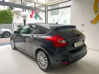 Begagnad Ford Focus 109 HK (80 kW) 2011 Blå Sedan