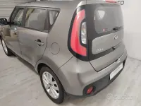 Usata Kia Soul 136 CV (100 kW) 2017 Grigio scuro SUV