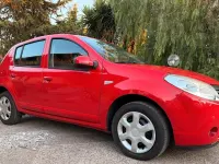 Usata Dacia Sandero Ambiance 88 CV (64 kW) 2011 Rosso Berlina