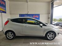 Usata Ford Fiesta Titanium 75 CV (55 kW) 2013 Argento Utilitaria