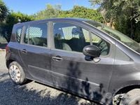 Käytetty Renault Modus 2009 Musta Tila-auto