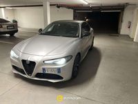 Usata Alfa Romeo Giulia Tech Edition 160 CV (117 kW) 2019 Grigio metallizzato Berlina