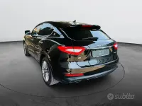 Usata Maserati Levante 250 CV (183 kW) 2020 Nero SUV