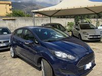 Usata Ford Fiesta Titanium 75 CV (55 kW) 2014 Blu Utilitaria