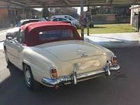 Usata Mercedes 190 105 CV (77 kW) 1962 Beige Berlina