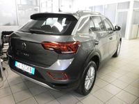 Usata VW T-Roc Life 150 CV (110 kW) 2024 Grigio SUV