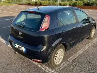 Usata Fiat Grande Punto 75 CV (55 kW) 2015 Utilitaria