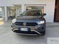 Usata VW T-Roc Life 150 CV (110 kW) 2024 Grigio SUV