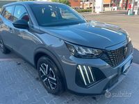 Usata Peugeot 2008 Active 102 CV (75 kW) 2023 SUV