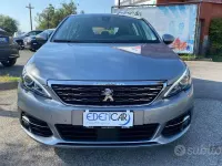 Usata Peugeot 308 Allure 130 CV (95 kW) 2019 Grigio Berlina