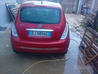 Usata Lancia Ypsilon 90 CV (66 kW) 2007 Rosso Utilitaria
