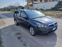 Usata Ford Focus 110 CV (80 kW) 2010 Blu Station wagon