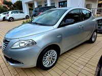 Usata Lancia Ypsilon Gold 95 CV (69 kW) 2015 Grigio Utilitaria