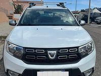 Usata Dacia Sandero Stepway 90 CV (66 kW) 2017 Bianco Utilitaria
