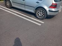 Usata VW Golf IV 101 CV (74 kW) 2002 Grigio Berlina