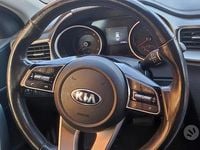 Usata Kia Ceed 116 CV (85 kW) 2019 Blu Utilitaria