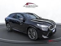 Nuova BMW iX2 M Sport 150 kW (204 CV) 2025 Black sapphire metallizzato SUV