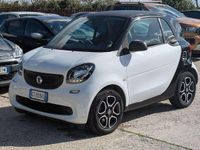 Usata Smart ForTwo Coupé 61 CV (44 kW) 2015 Bianco Utilitaria