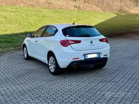 Usata Alfa Romeo Giulietta 120 CV (88 kW) 2016 Utilitaria