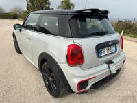 Usata Mini Cooper D 115 CV (84 kW) 2016 Grigio Utilitaria