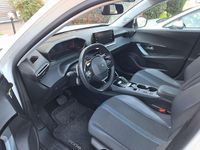 Usata Peugeot 2008 Allure 131 CV (96 kW) 2020 Bianco SUV