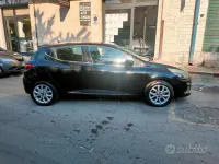 Usata Renault Clio IV Zen 75 CV (55 kW) 2017 Nero Berlina