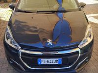 Usata Peugeot 208 82 CV (60 kW) 2017 Grigio Utilitaria