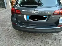 Usata Opel Astra Cosmo 110 CV (80 kW) 2012 Station wagon