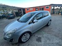Usata Opel Corsa 75 CV (55 kW) 2013 Grigio Utilitaria
