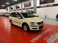 Usata VW Touran Trendline 140 CV (102 kW) 2009 Giallo Monovolume