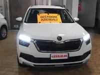 Usata Skoda Kamiq Ambition 95 CV (69 kW) 2022 Bianco magnolia / pastello SUV
