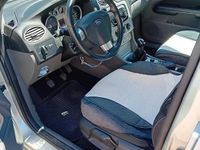 Usata Ford Focus 100 CV (73 kW) 2009 Grigio Station wagon